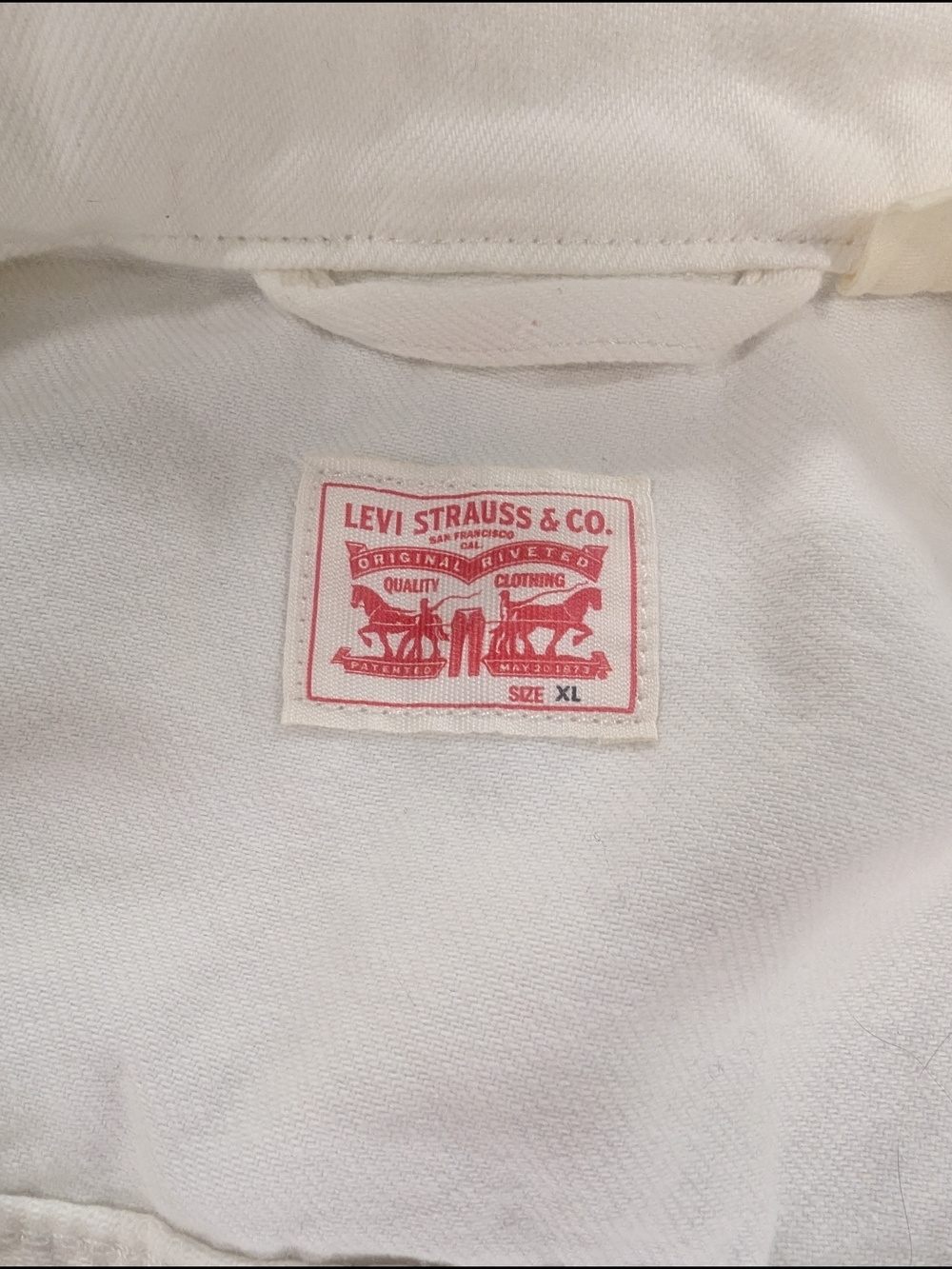 Levi's Cream Short-Sleeve Jumpsuit - Picture 3 of 4